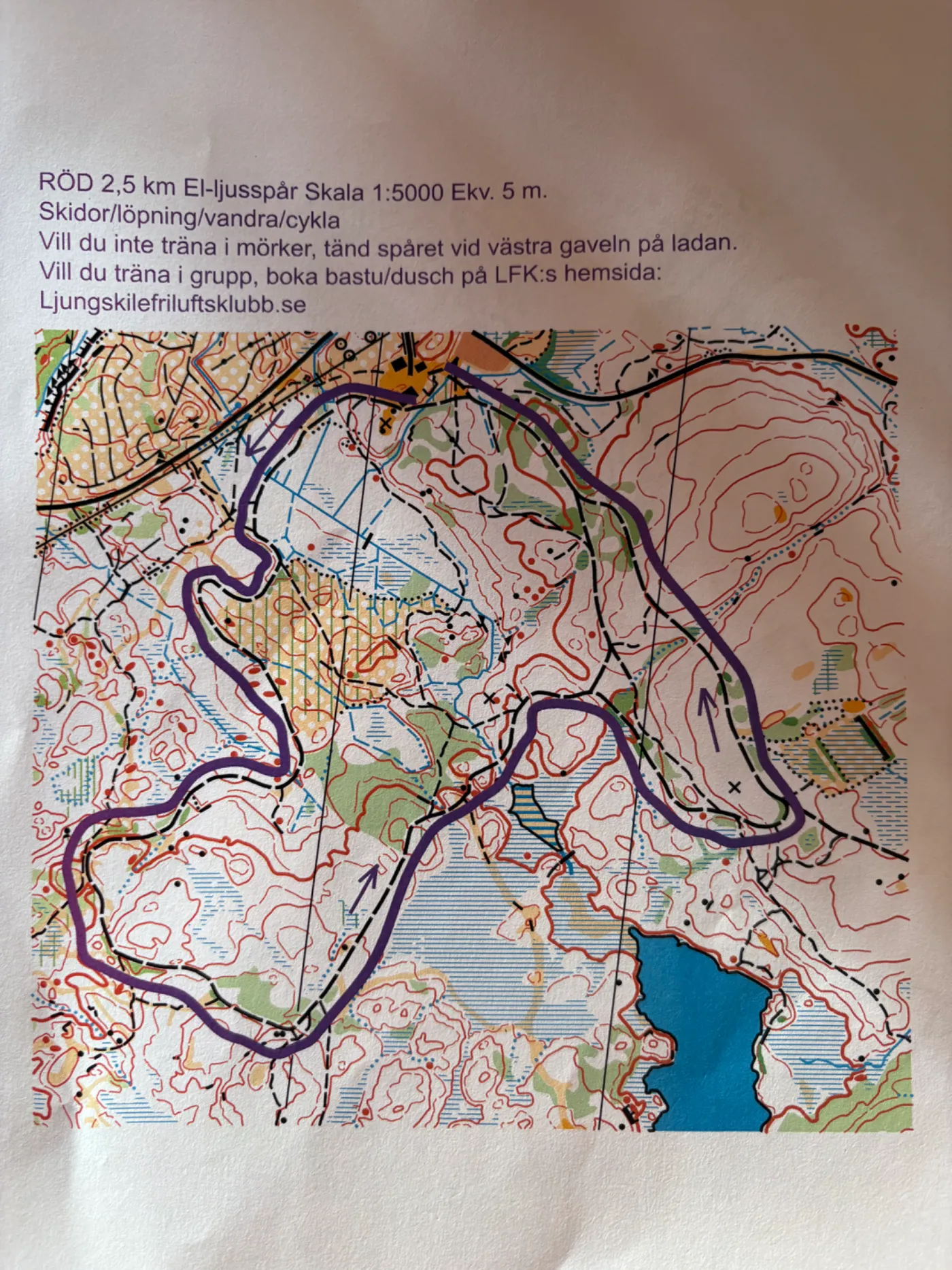 Karta över 2,5-kmspåret med kort förklaring